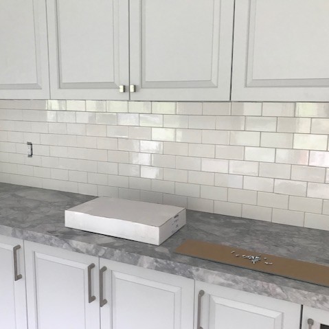 Strengthen White Tile with Jasmine Grout