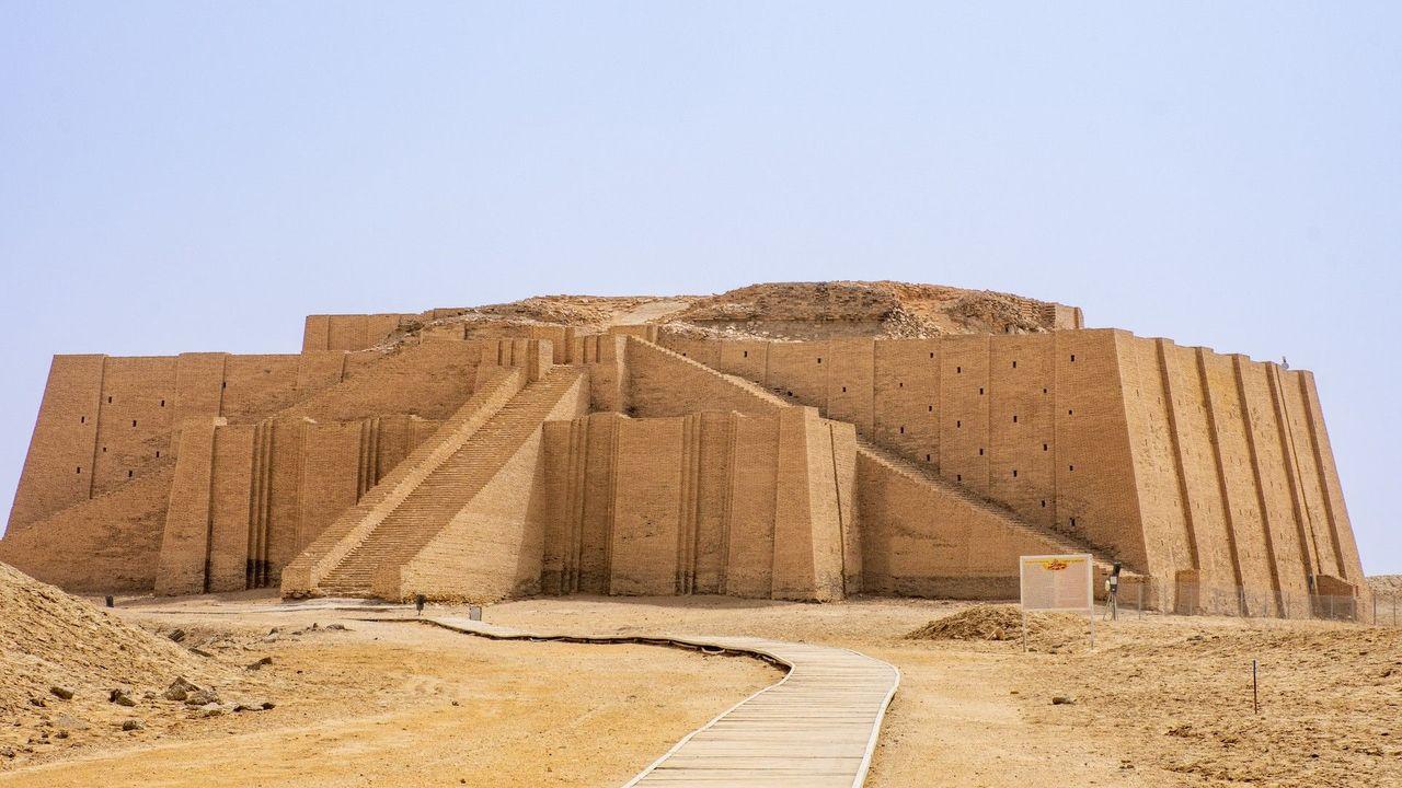 Great_Ziggurat_of_Ur