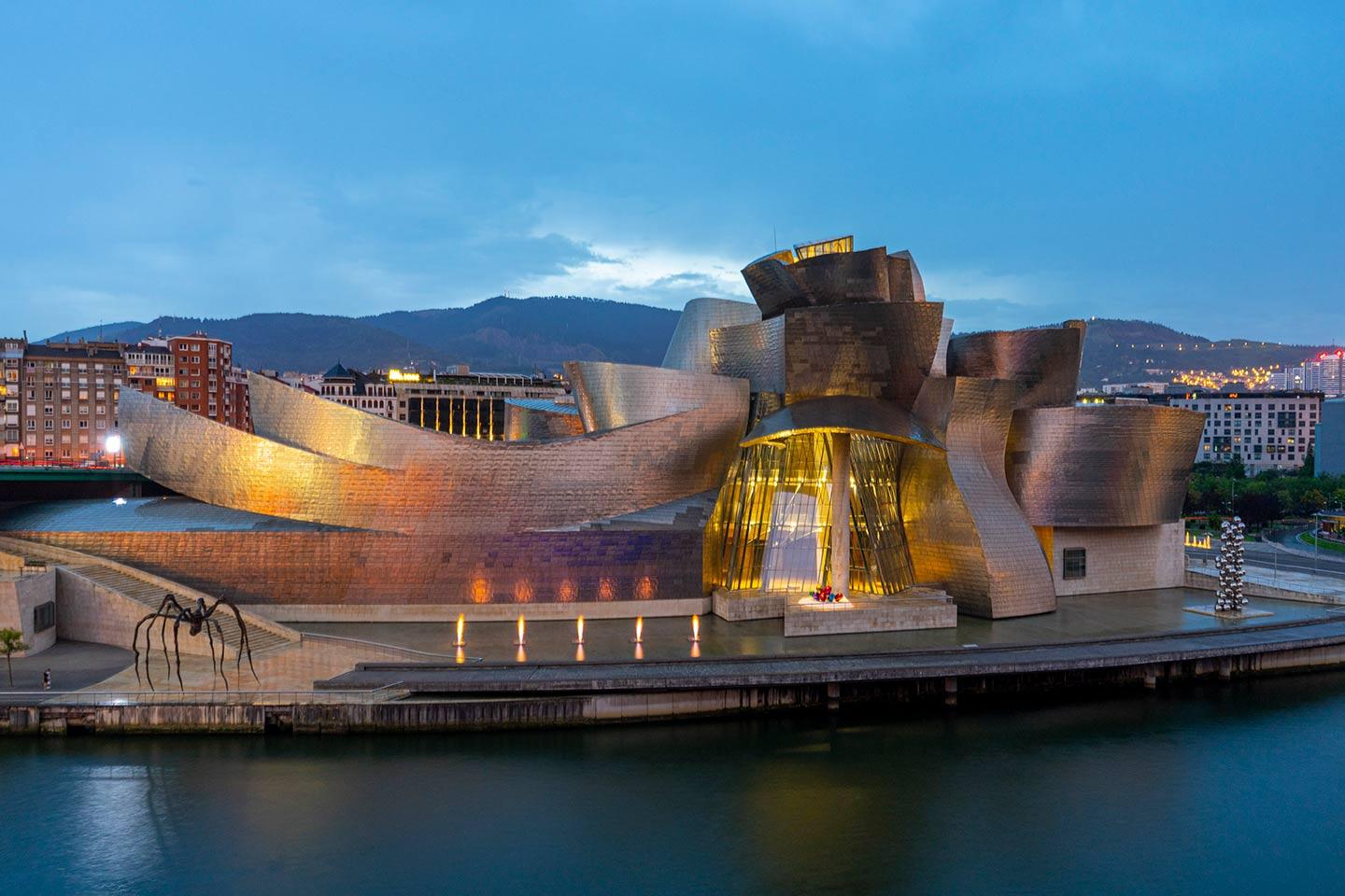 Guggenheim_Museum_Bilbao