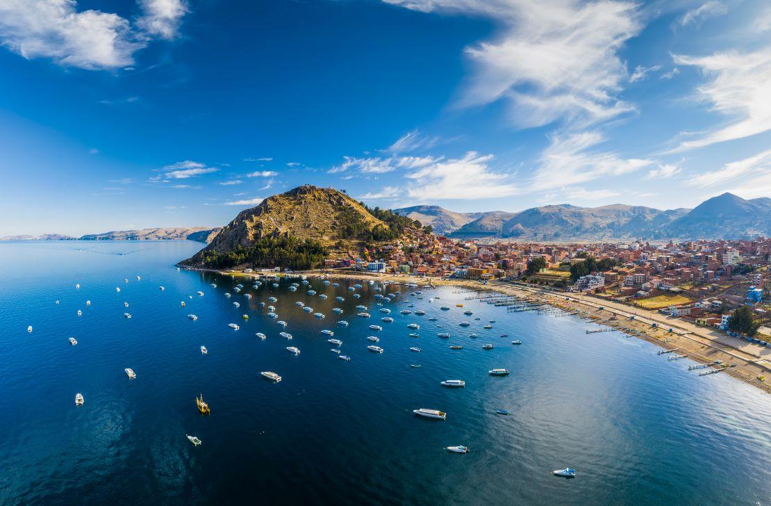 Lake_Titicaca_-_The_Birthplace_of_the_Inca_Civilization