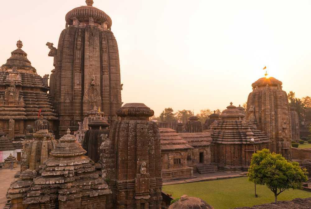 Lingaraja_Temple_-_A_Masterpiece_of_Kalinga_Architecture