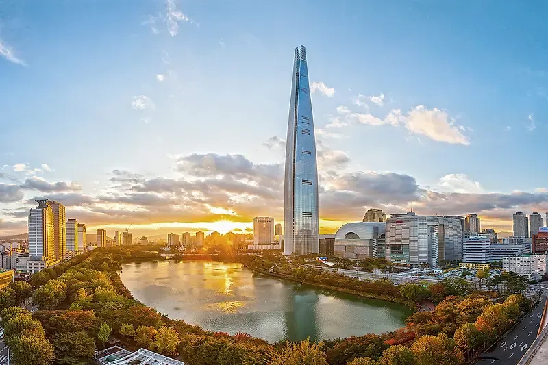 Lotte_World_Tower_-_Seouls_Skyscraping_Marvel