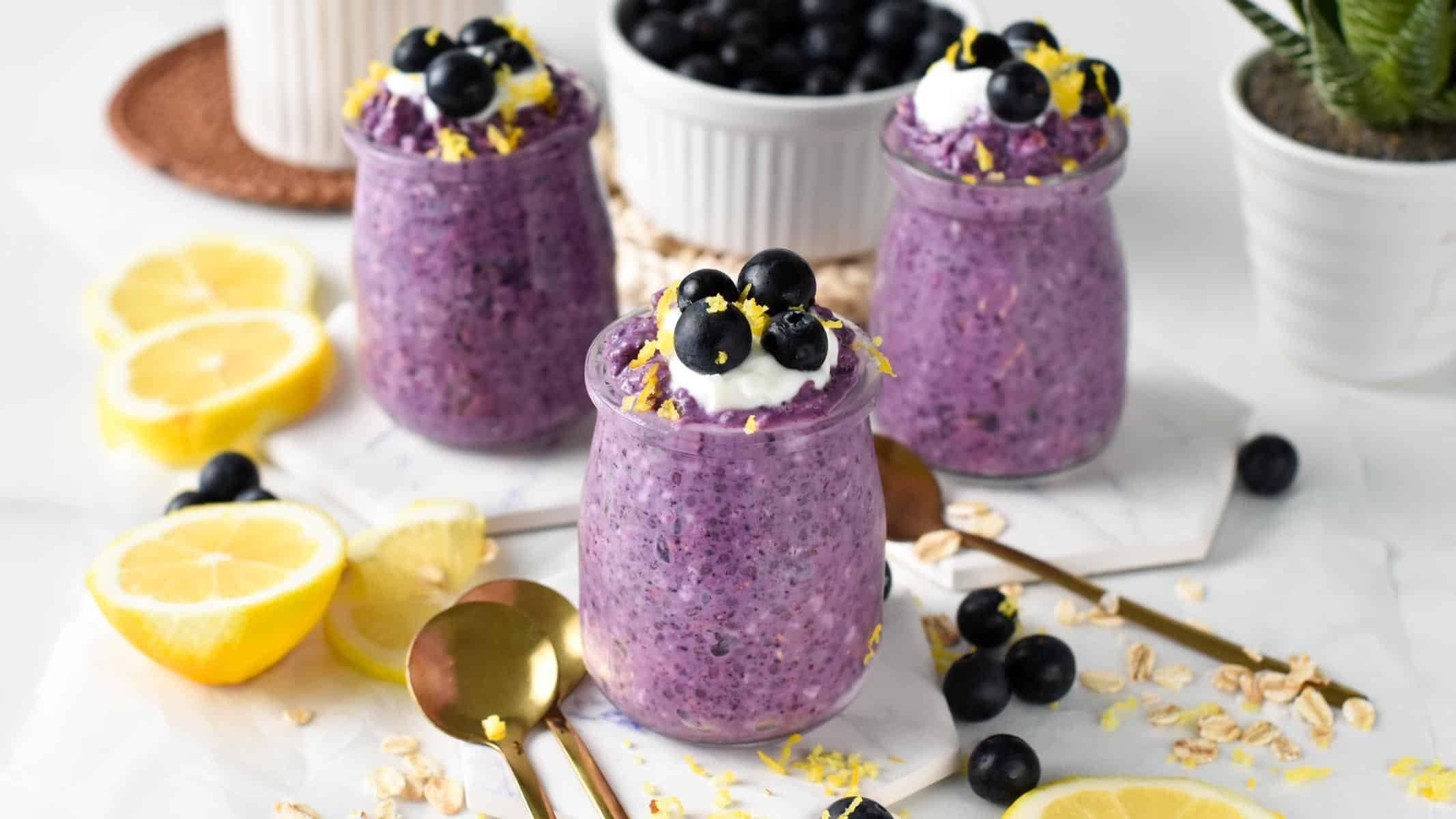 Berry_Overnight_Oats