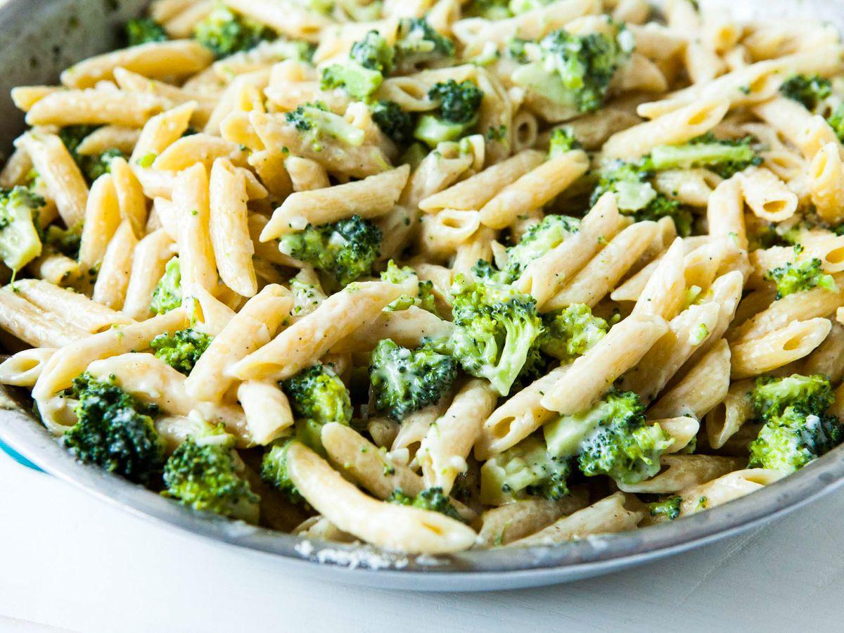 Broccoli_Alfredo_Pasta