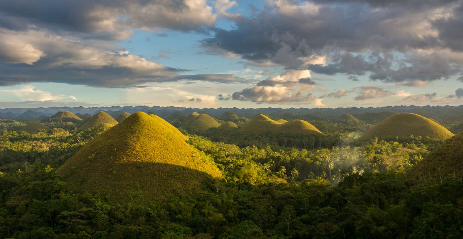 Chocolate_Hills_Philippines