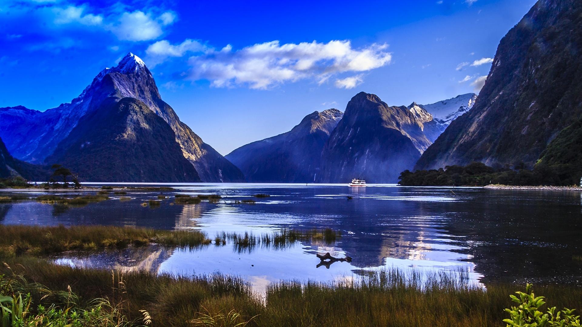 Fjordland_National_Park_New_Zealand