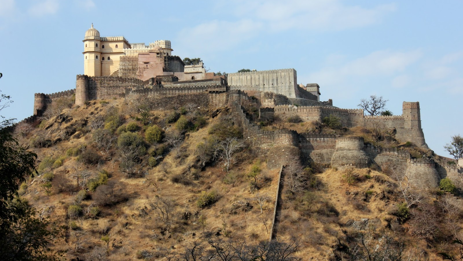 Fortress_of_Kumbhalgarh_Rajasthan_India