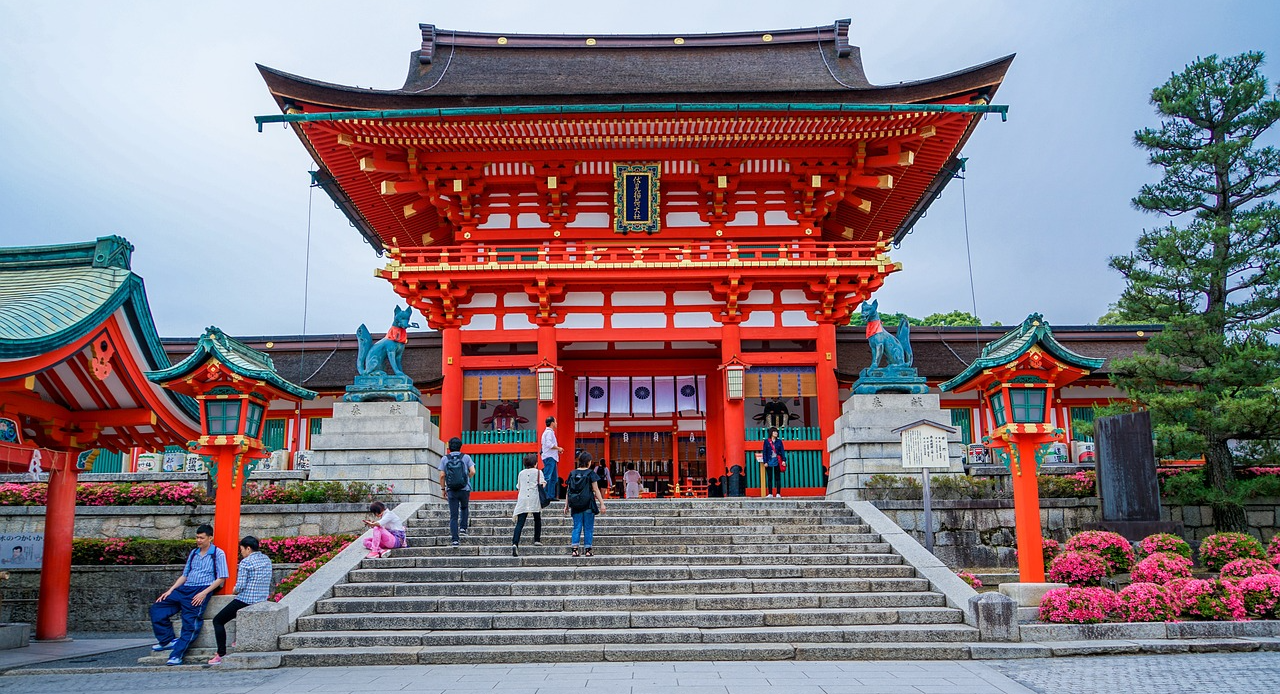 Fushimi_Inari-Taisha_Kyoto_Japan