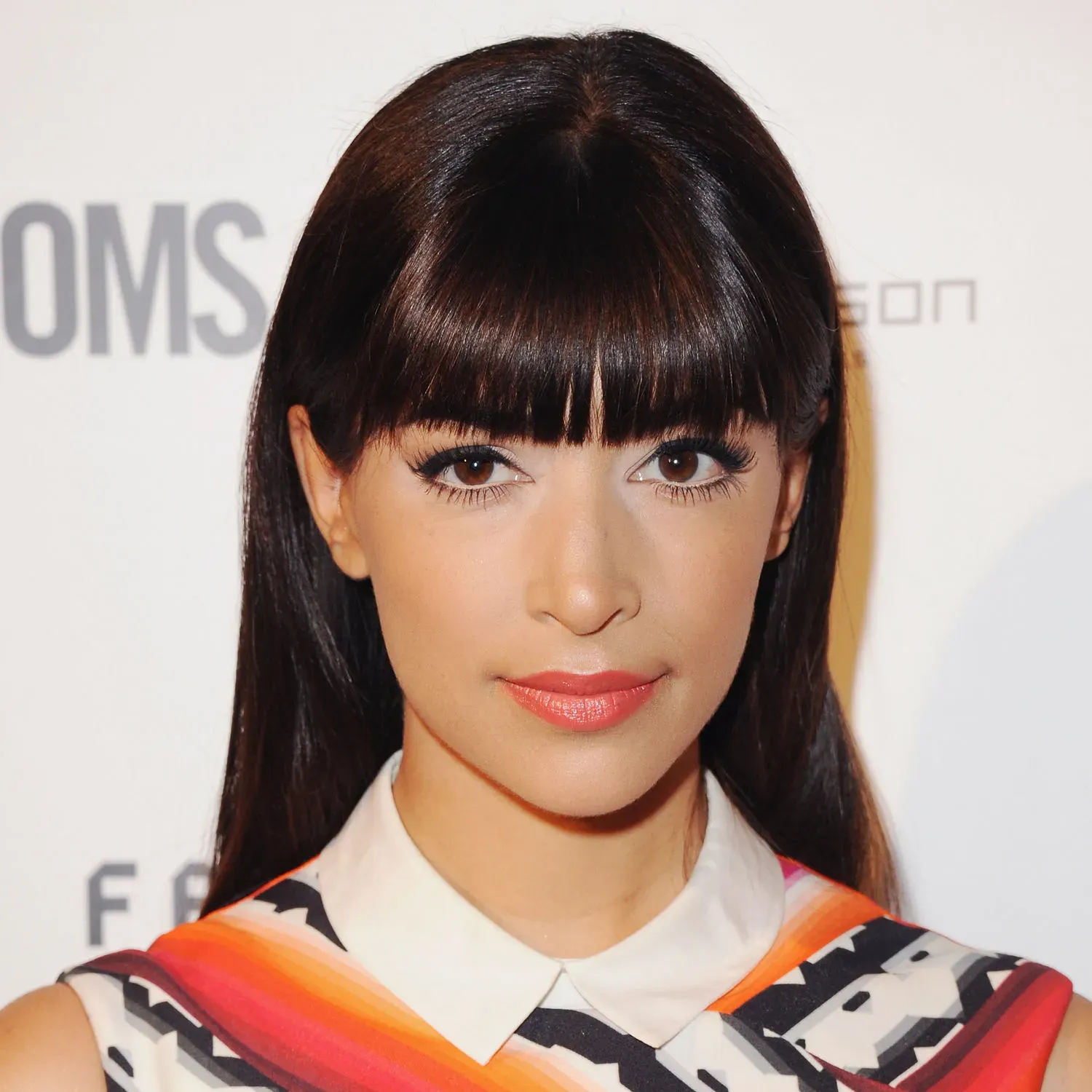 Hannah_Simone