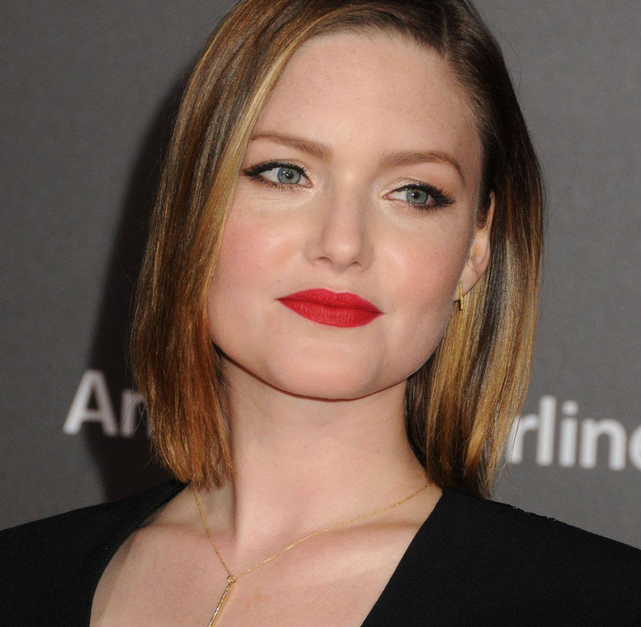 Holliday_Grainger