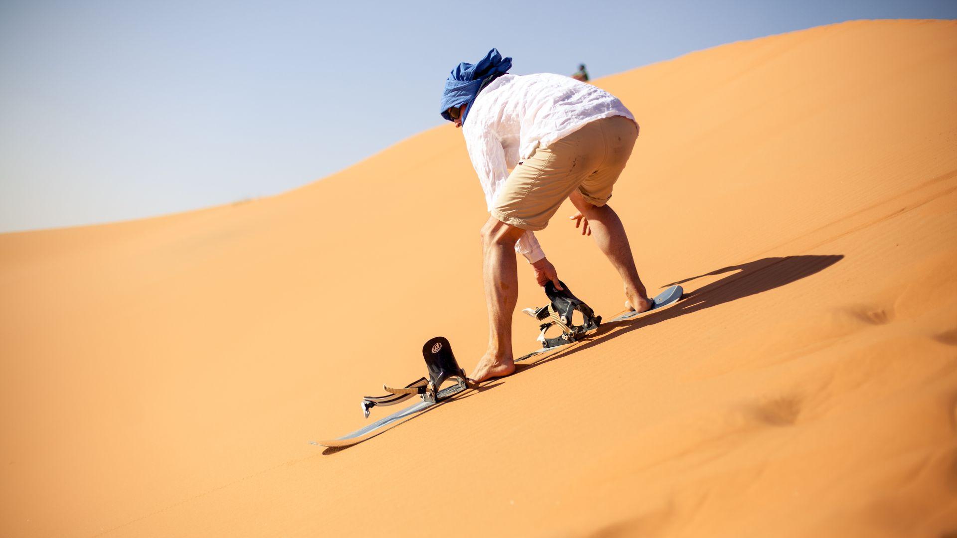 Sandboarding