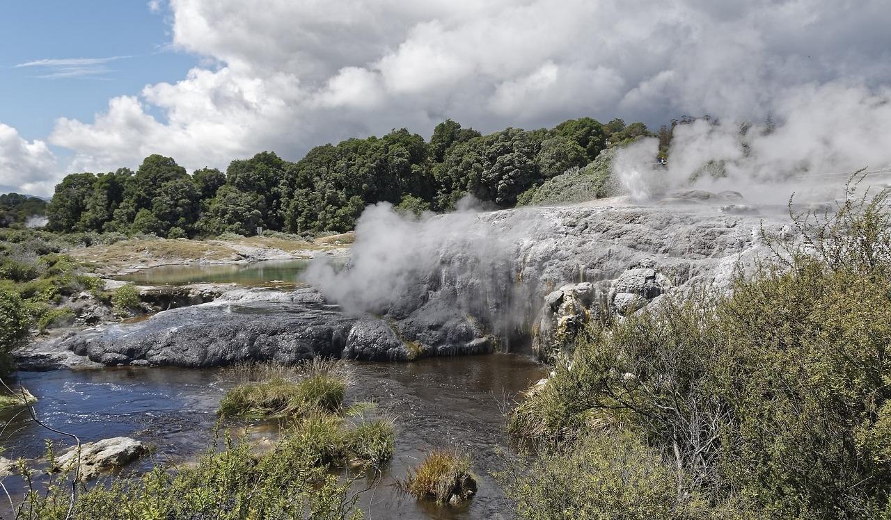 Te_Puia_Rotorua_New_Zealand