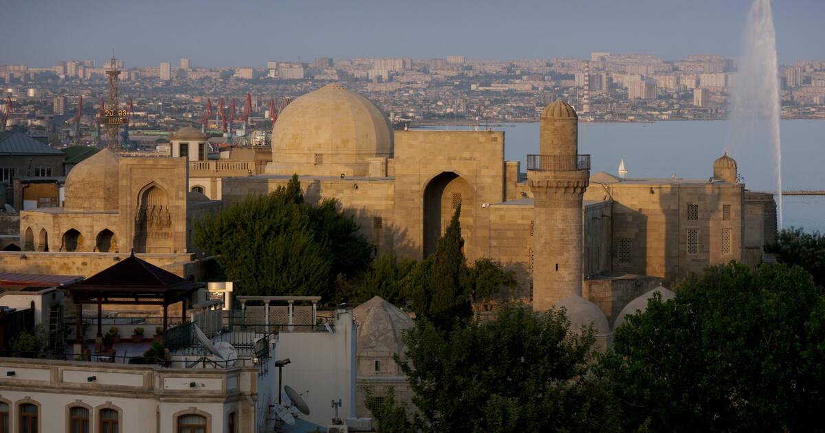 Walled_City_of_Baku_Azerbaijan