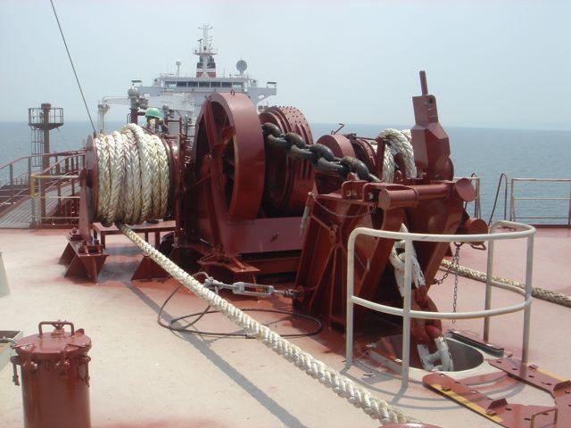 Windlass_Awning