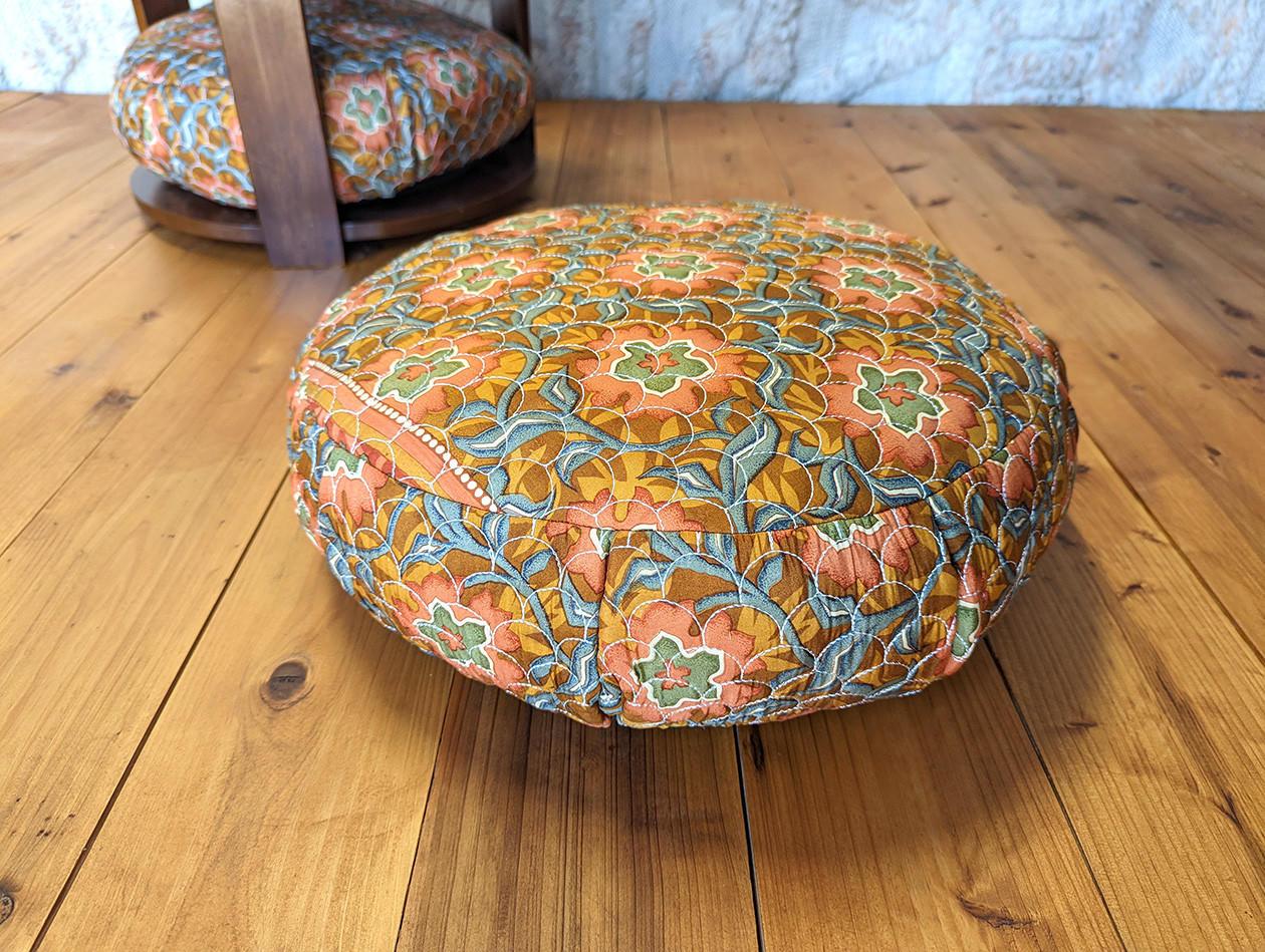 Boho_Chic_Quilted_Silk_Meditation_Cushion_Pillow