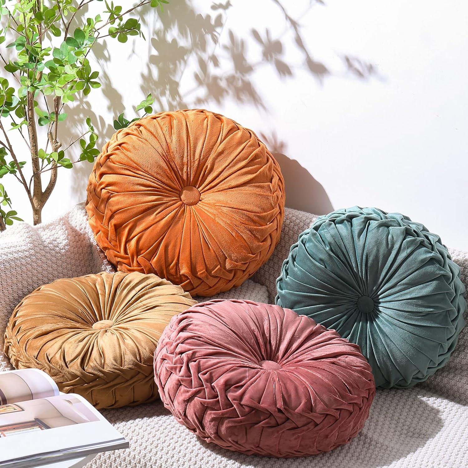 Round_Throw_Pillow_Velvet_Pleated