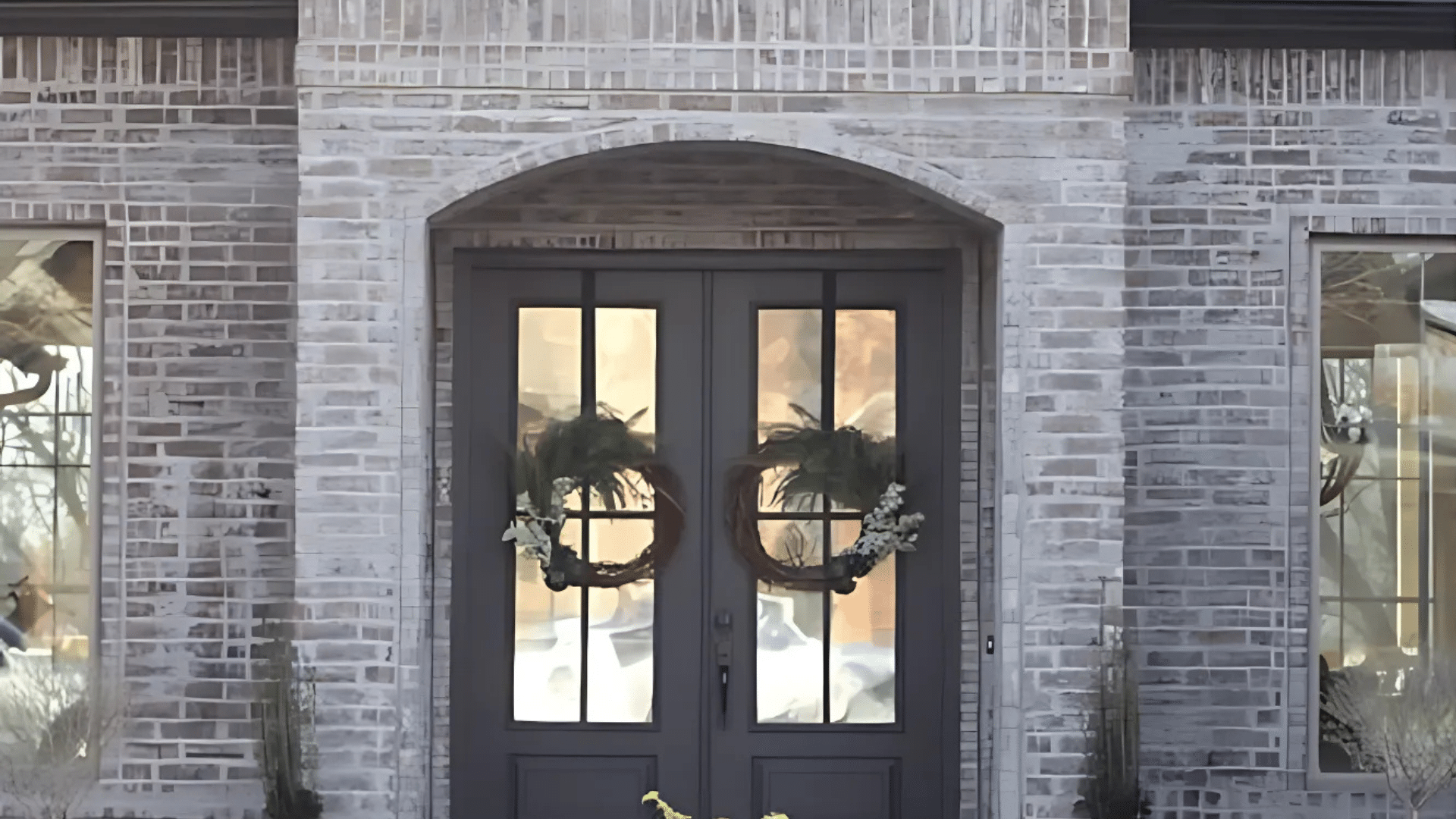 Entry_Doors_and_Outdoor_Accents