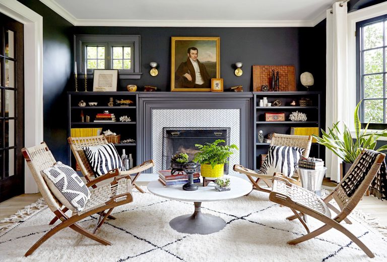 25 Inspiring Black Fireplace Ideas and Designs for Your Home