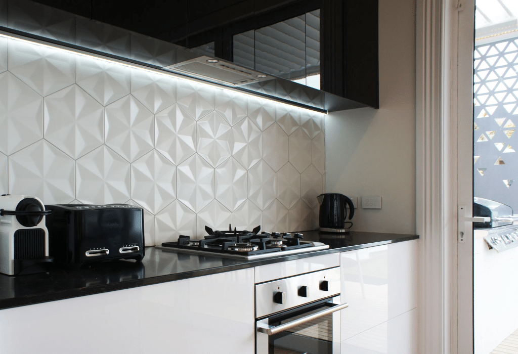 Herringbone Backsplash Kitchens That Look So Dynamic