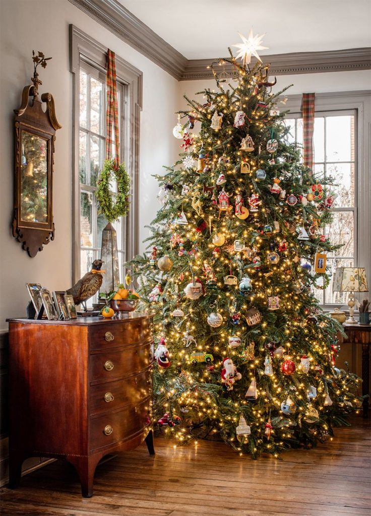 Rustic Gold Christmas Tree