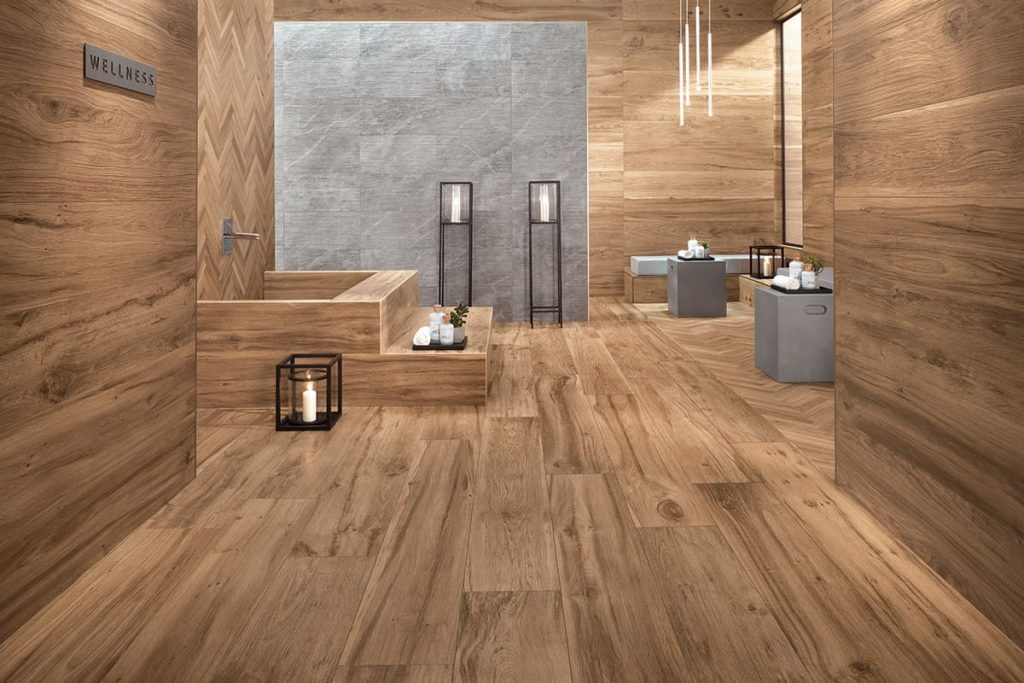 Warm Wood-Look shower Tile