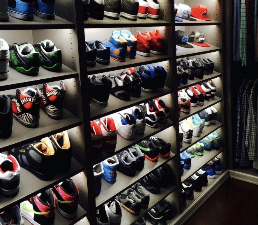 Sneakers