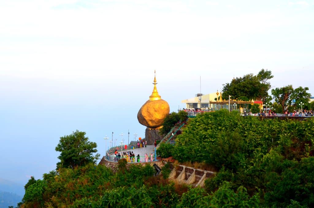 Kyaiktiyo Pagoda (Myanmar)