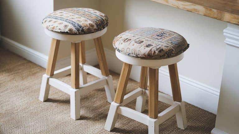diy barstools.png