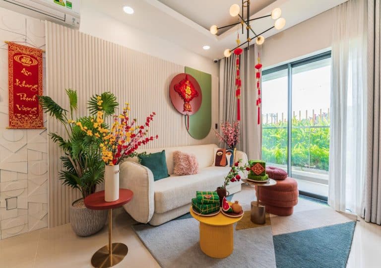 Handmade Home Décor: Why Artisan Pieces Matter in a Mass-Produced World