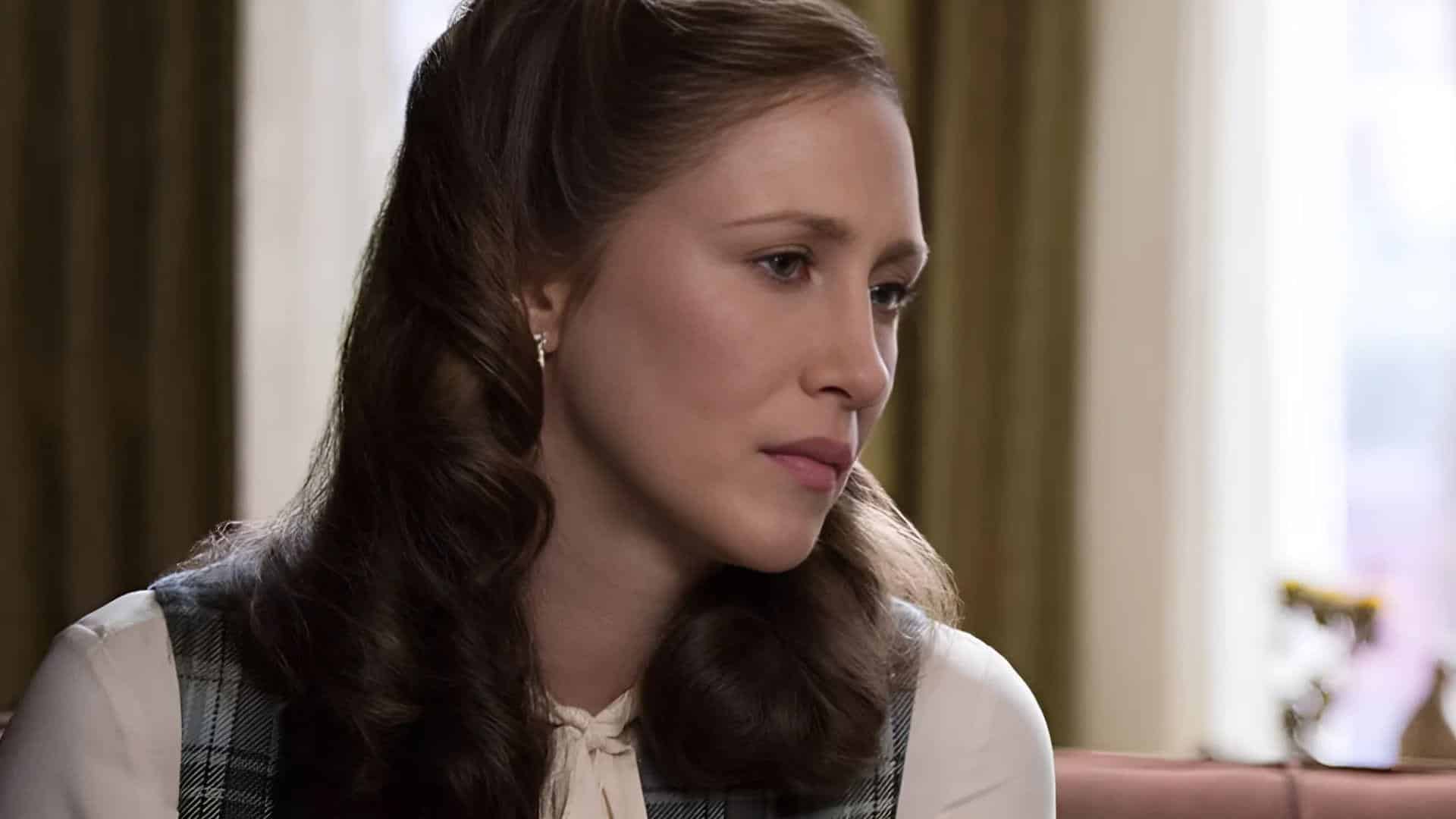 Current_Net_Worth_of_Vera_Farmiga_-_10_Million