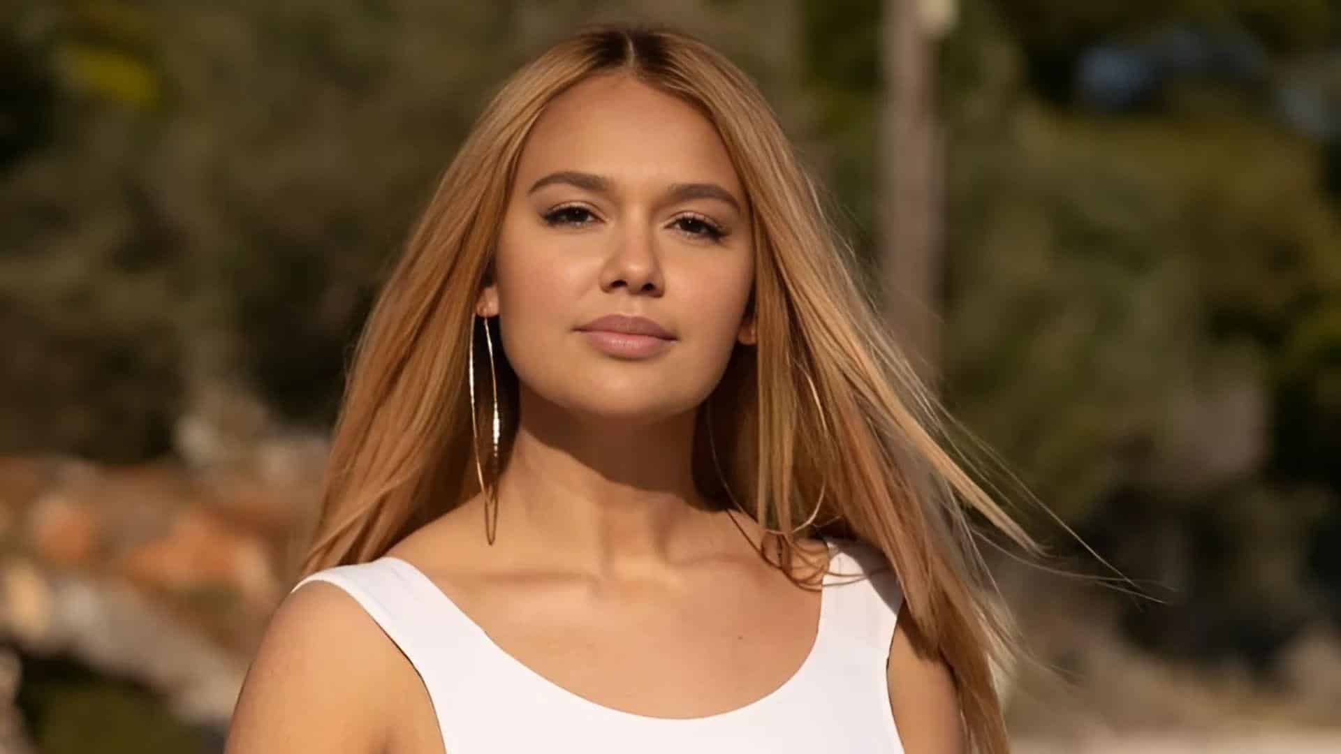 Interesting_Facts_About_Pamela_Alexandras_Age_and_Career_pamela