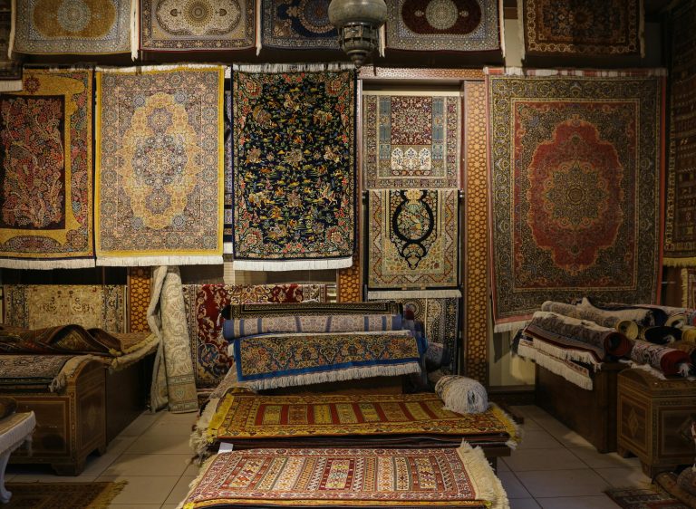 How to Choose the Perfect Turkish Carpet