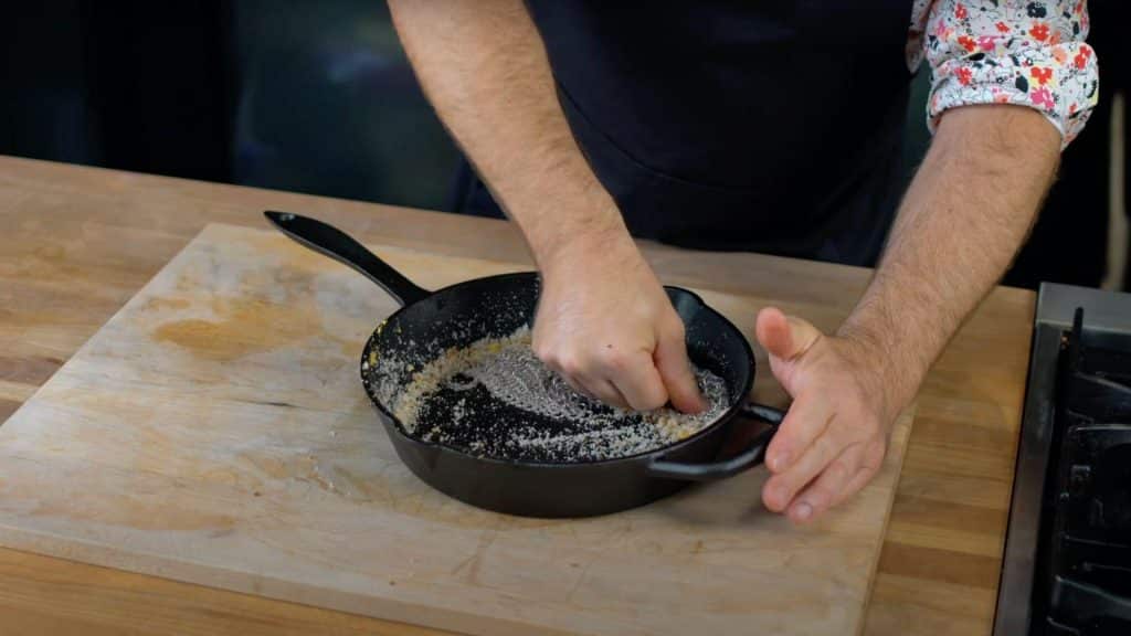 Step_6_Maintaining_Your_Restored_Cookware