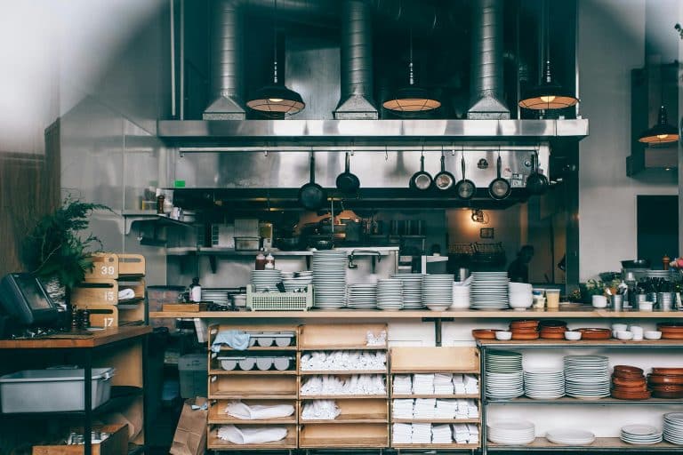 The Restaurant Owner's Guide to Smart Commercial Kitchen Equipment Decisions