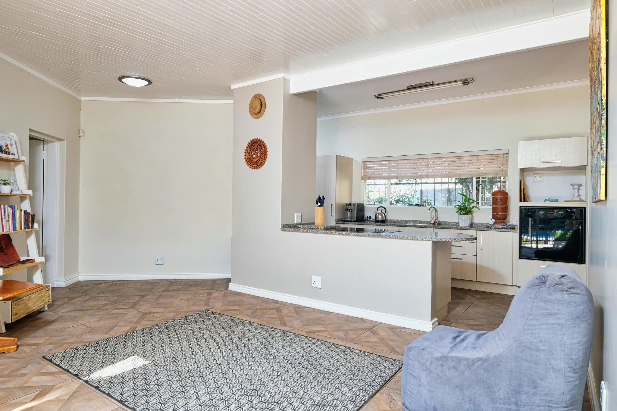 Guide to Interior and Exterior Painting