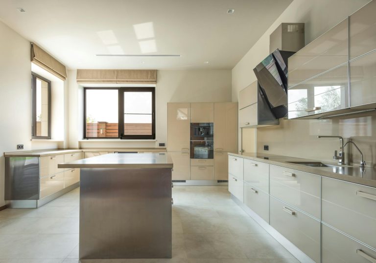 The Complete Guide to Choosing the Perfect Kitchen Worktop for Your Home