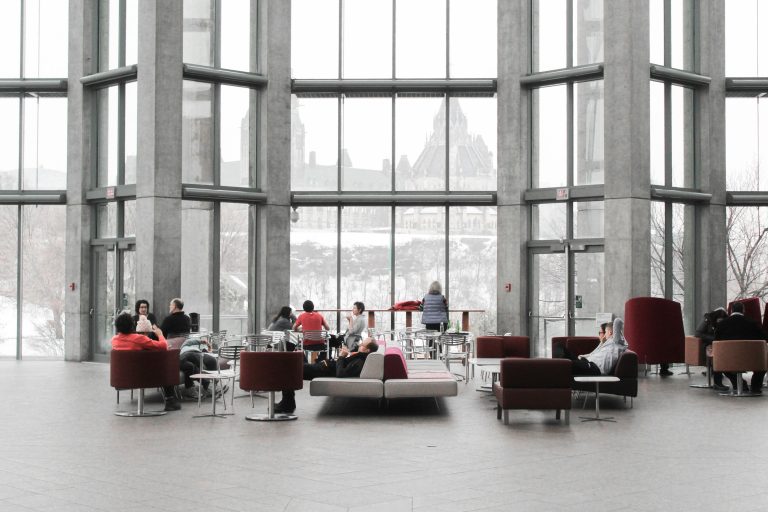 Why Smart Access Control is Becoming a Must for Modern Workplaces