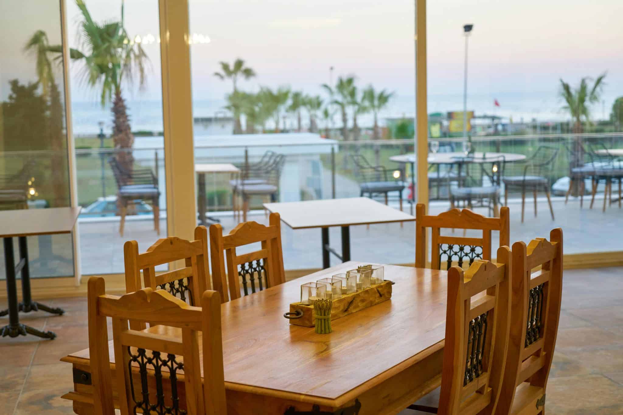 Weather‑Resistant Restaurant Table Tops to Enhance Your Patio