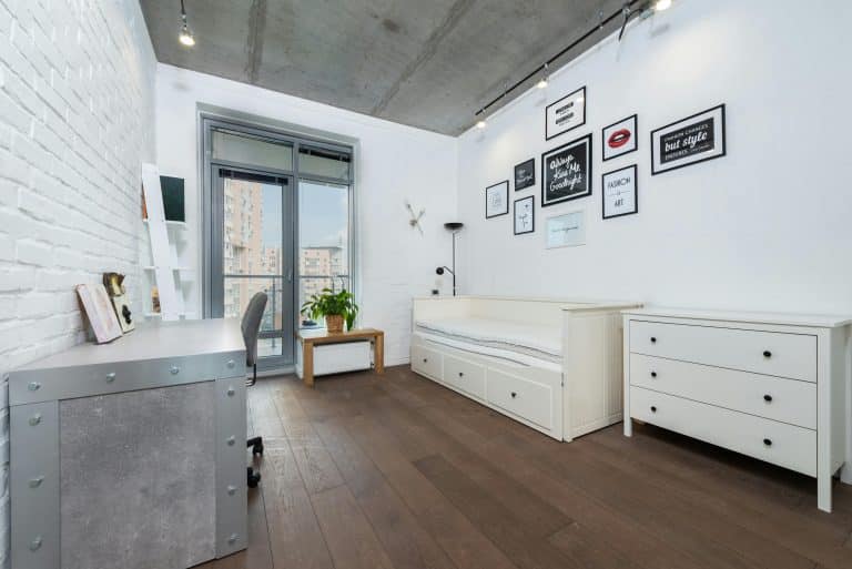 The Complete Guide to Office Pictures for Wall Décor