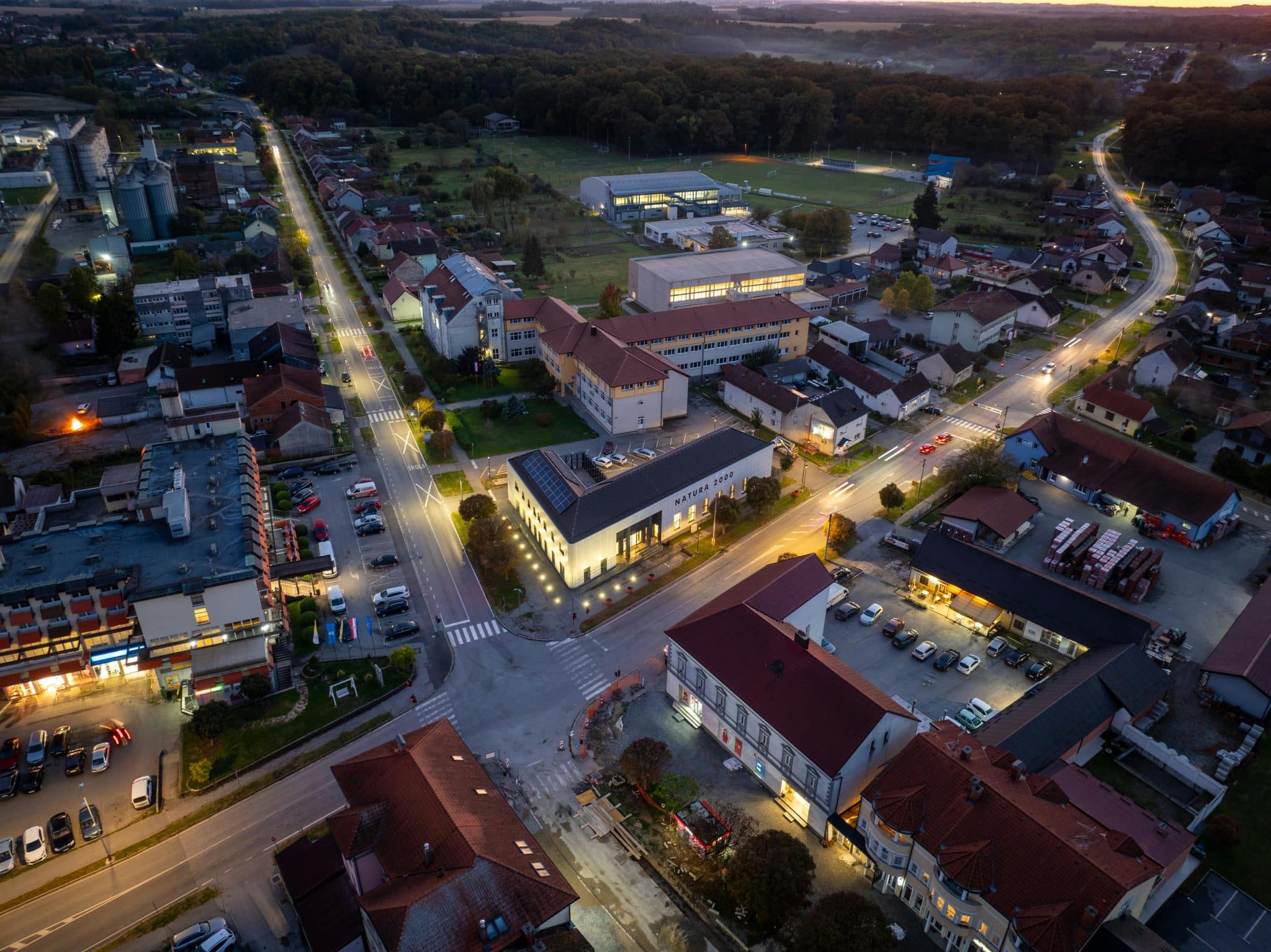 The Importance of External Lighting for Commercial Buildings