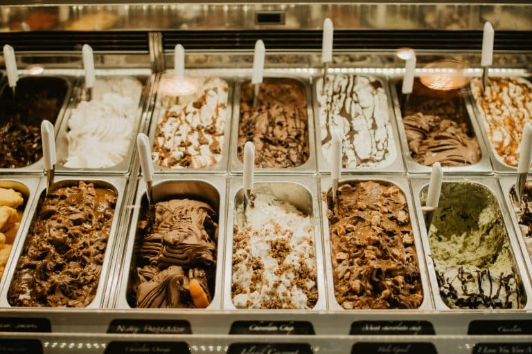 How Ice Cream Parlors Balance Flavor Innovation and Tradition