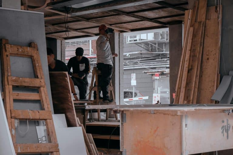 Full Service Restoration vs Individual Repair Contractors