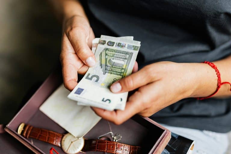 Simple Ways to Save Money During Busy Family Seasons