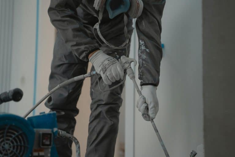 When to Call a Handyman Company Instead of a Contractor