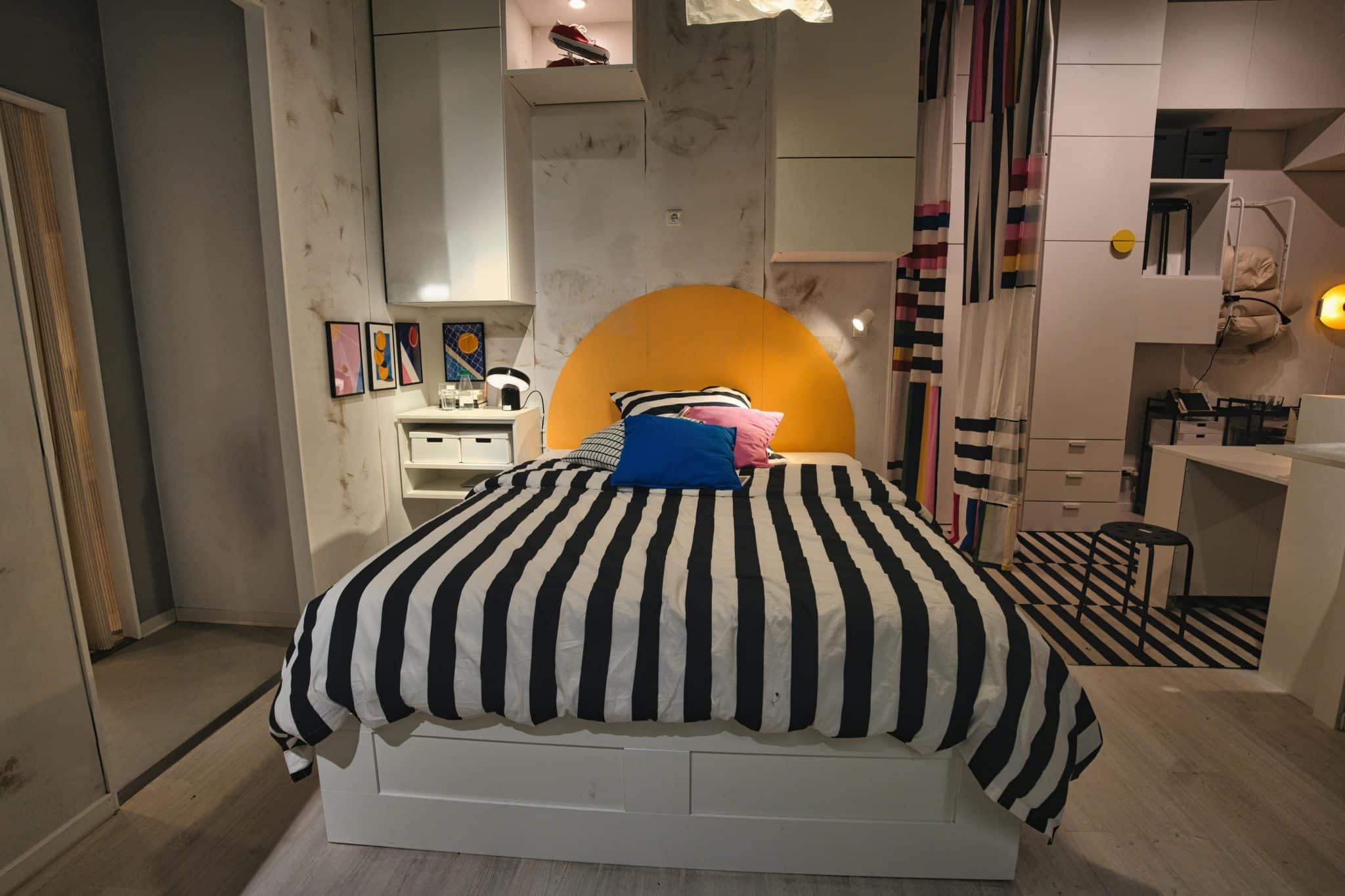 Translating Bold Home Decor Trends into Your Evening Style