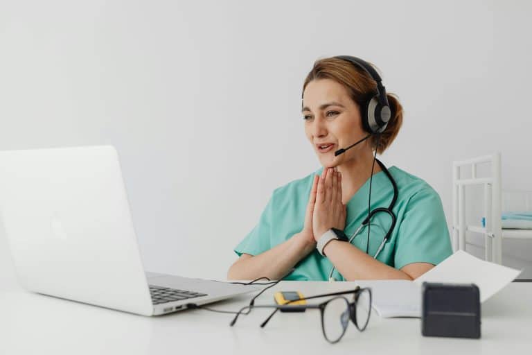 How to Build a Personal Wellness Routine That Includes Virtual Healthcare