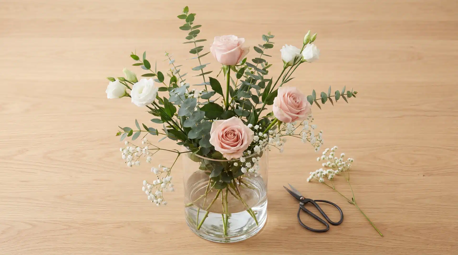 classic-mixed-vase