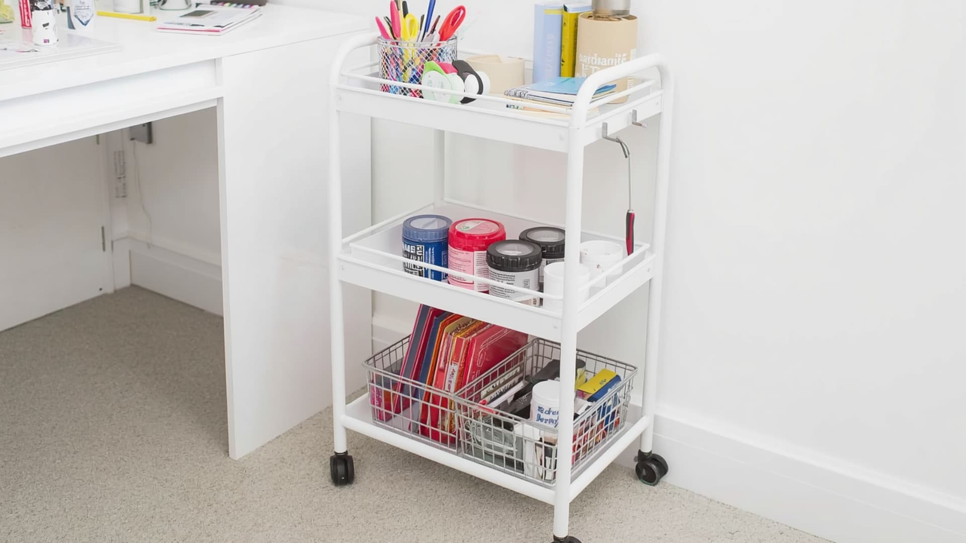 craft-room-rolling-cart