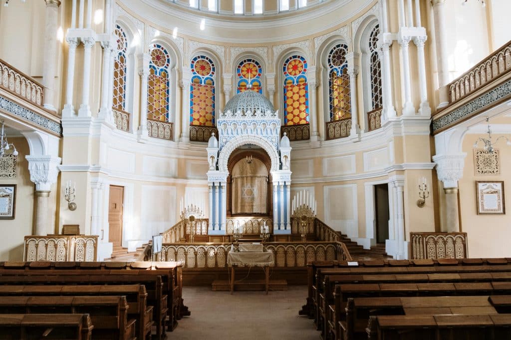 What Are the Best Synagogue Construction Companies in Florida?
